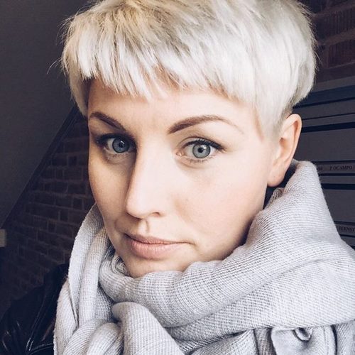 Pixie kratke frizure - modni trend frizure za aktivne žene